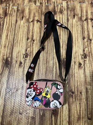 Bolso Mensajero/Hombro Personajes Disney (Mickey-Minnie) Foto 1 de 4