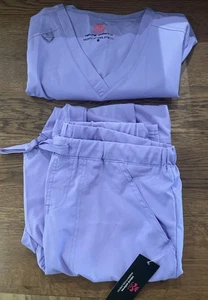 Natural Uniforms Women's Cool Stretch V-Neck Top 2 Pc Scrub Set Lavender Size L - Picture 1 of 19