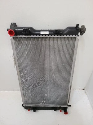 2010-2017 CHEVROLET EQUINOX Radiator 3.0L 25952758 10-17 Foto 1 de 4