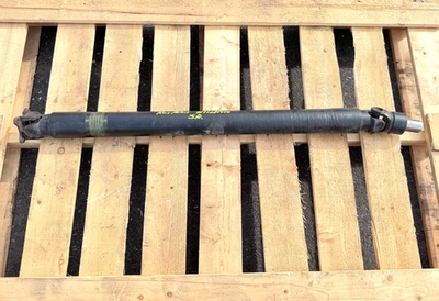 Nissan 370Z 2009-2020 transmisión automática eje de transmisión trasero hélice fabricante de equipos originales 64 k Foto 1 de 4