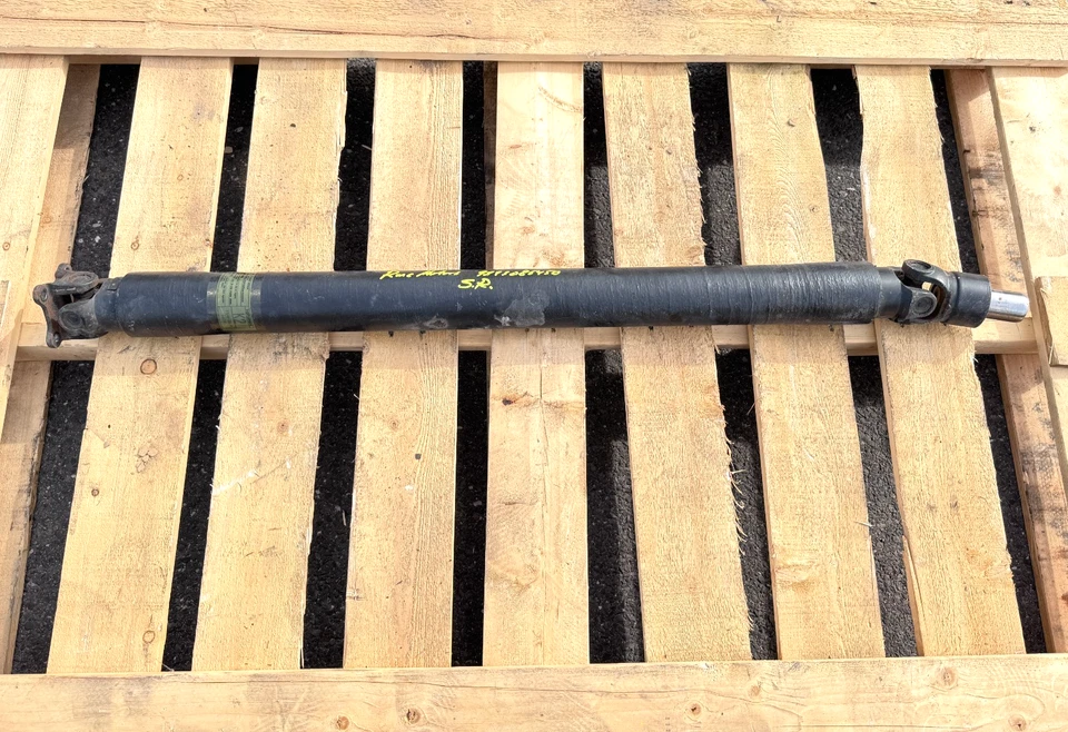 Nissan 370Z 2009-2020 transmisión automática eje de transmisión trasero hélice fabricante de equipos originales 64 k Foto 1 de 4