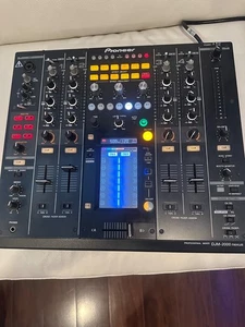 Pioneer DJM 2000 Nexus Mixer - Picture 1 of 8