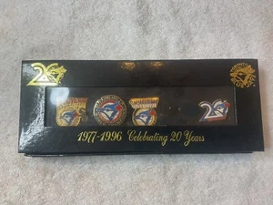 Set 4 Toronto Blue Jays Celebrating 20 Years Pin Collection - Bild 1 von 5