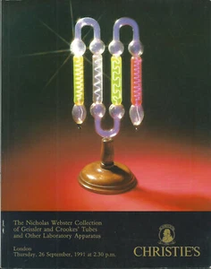 CHRISTIE’S Geissler Crookes Glassware Tubes Lab Apparatus Webster Coll Catalog - Imagen 1 de 1