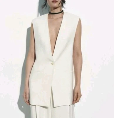 Blazer Zara Nuevo con Etiquetas Sin Mangas Botón Único en Marfil Talla XL Foto 1 de 4