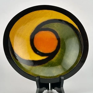 Cuenco de arte de madera teñido artesanal por turnos diseño de remolino abstracto 91/4 x 81/2" - Imagen 1 de 7