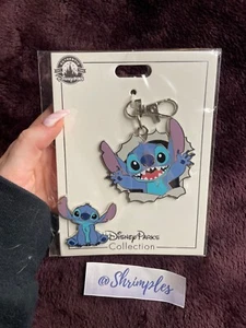 DISNEY STORE STITCH Clásico Starter Pin y Cordón BOLO Set NUEVO en Tarjeta LE DIFÍCIL DE ENCONTRAR - Imagen 1 de 5