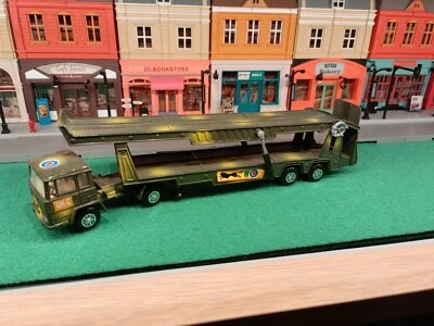 Camion Pegaso Military Car Transporter della Mira Scala 1:64 - Immagine 1 di 4