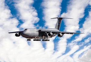 Tarjeta postal GRANDE Fuerza Aérea de los Estados Unidos C-5M Super Galaxy “Spirit of Old Glory” - Imagen 1 de 1
