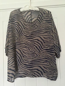 Apricot NEW Blouse Size L Machine Washable - Picture 1 of 7