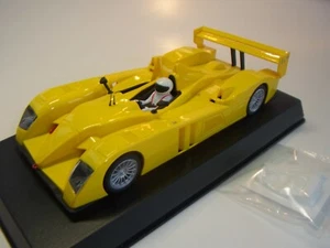 Avant Slot R10 Tdi Sport Yellow AV50107S for Slotcar Racing Track 1:3 2 - Picture 1 of 1