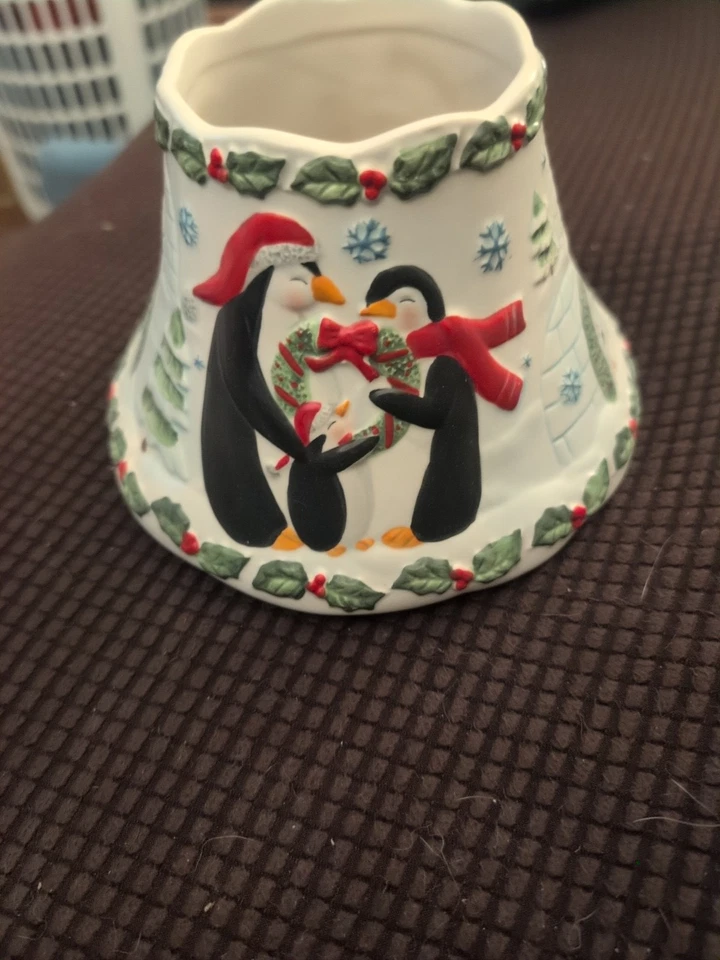 Yankee Candle Lámpara Grande Pantalla Tarro Topper y Plato Invierno Navidad Pingüinos  Foto 1 de 2