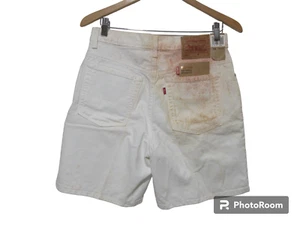 Pantalones Cortos Jean Talla 10 Nuevos con Etiquetas Levi's 550 Blanco COLOR DESGASTADO MANCHADO Calce Relajado NUEVO - Imagen 1 de 10