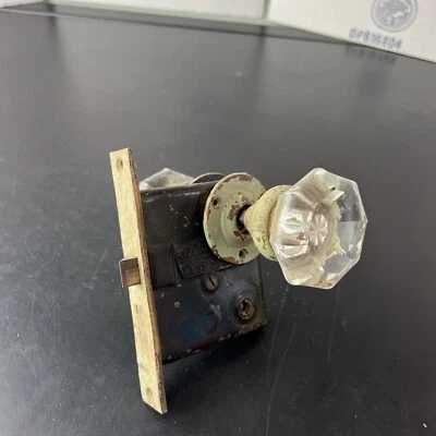 Antiguo PAT. 1886 Sargent & Co. Fácil resorte mortaja y perillas de puerta de cristal de vidrio Foto 1 de 4