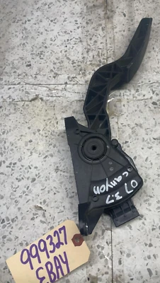 2007 GMC CANYON педаль газа стандартный зажигания ускоритель педаль датчик OEM - Изображение 1 из 4