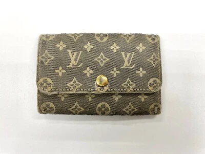 Authentic LOUIS VUITTON Monogram Idylle Multicles 6 Key Case M62992 Navy & Gray - Image 1 of 4