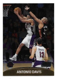 Antonio Davis 1999-00 Stadium Club Chrome First Day Issue  #116 #020/100 - Picture 1 of 2