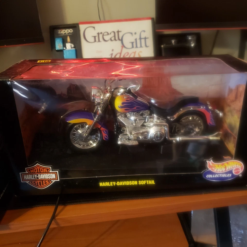 100% Hot Wheels Harley-Davidson Softtail   1/10 Scale  Motorcycle Read - Image 1 of 1