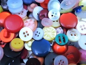 Buttons Mix 50g DIY Sewing Craft Dressmaking Shirts Dresses Fashion  - Picture 1 of 2