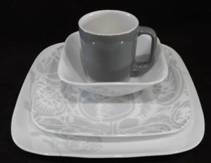 ❤️ NEW 16-pc CORELLE Night Blooms DINNERWARE SET Square Pale Gray Grey Floral - Picture 1 of 10