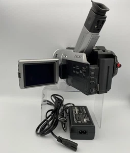 Sony NTSC Camcorder Standard8/Hi8/Digital8 Videoübertragung - Grade A (DCR-TRV310) - Bild 1 von 3