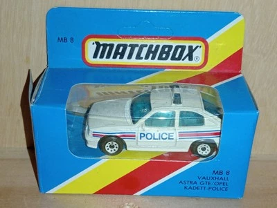 Matchbox Superfast / MB 179 - Vauxhall Astra - Opel Kadett - White - Police - Image 1 of 4
