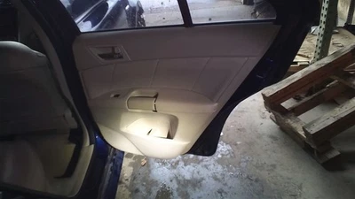 KIZASHI   2012 Door Trim Panel Rear 31288556 Foto 1 de 4