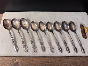 Rogers VICTORIAN ROSE Silverplate Dessert Soup Spoons & Teaspoons Int Silver (9) - Picture 1 of 12