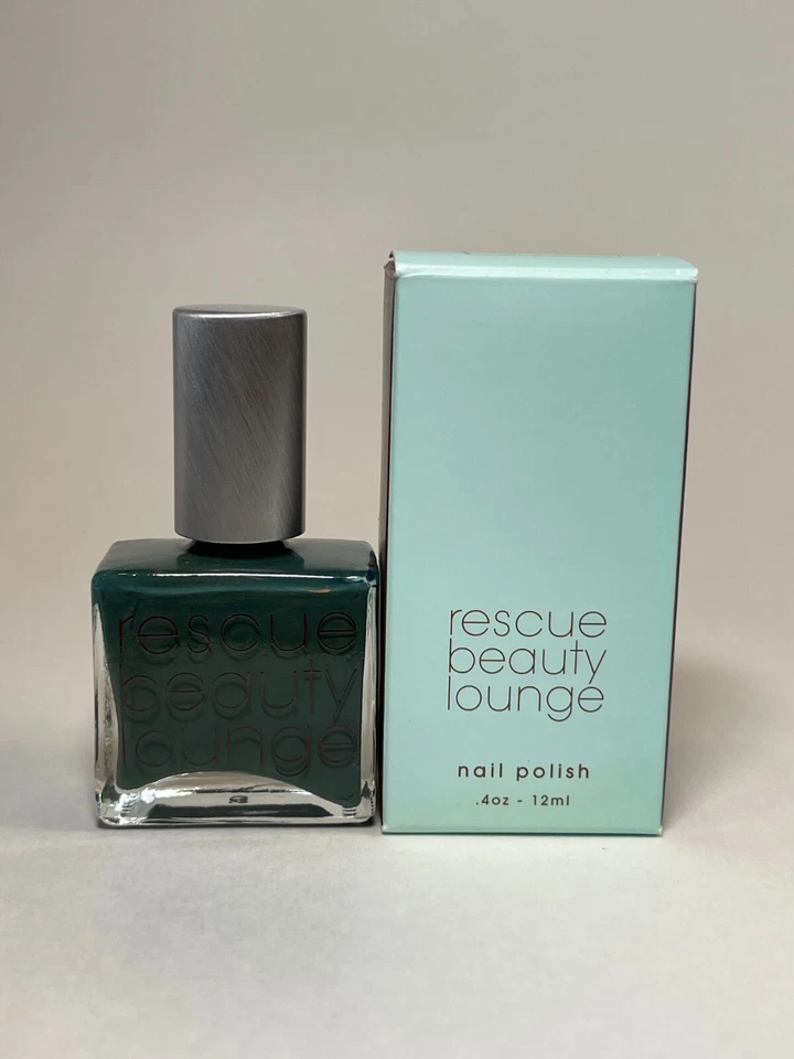 Esmalte de uñas Rescue Beauty Lounge en Orbis no suficiente | Crema verde pino nuevo Foto 1 de 3