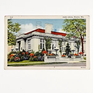 Vintage- 1945 WB Litho Postcard of the Public Library in Wausau, WI - Picture 1 of 3
