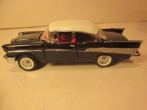 FRANKLIN MINT 1/43 DIECAST "1957 BLACK CHEVROLET BEL AIR COUPE", '50s SERIES - Picture 1 of 9