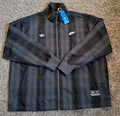 NUEVO CON ETIQUETAS Adidas Firebird Rugby Todos los Negros Carbono Cuadros Cremallera Completa Chaqueta Para Hombre XL Foto 1 de 4