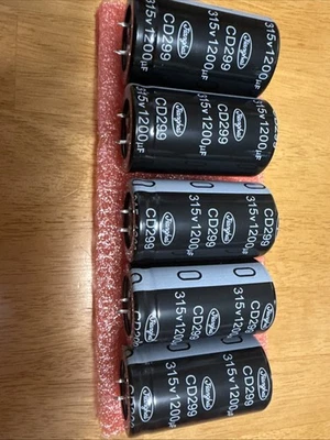 Condensador electrolítico de aluminio Jianghai CD299 CANTIDAD 5 Foto 1 de 2