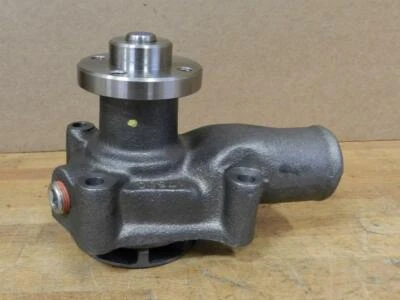 1950's-90's Caterpillar White Forklift Caterpillar engine new water pump 4020353 - Image 1 of 4