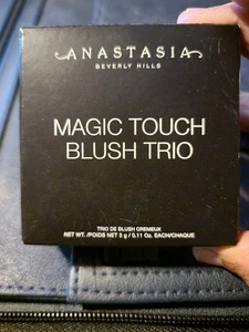 Anastasia Beverly Hills Blush Trio Pink Passion - Picture 1 of 3
