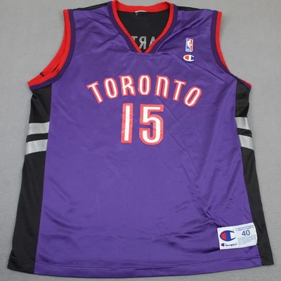 Camiseta de baloncesto vintage de los Toronto Raptors para hombre mediana de la NBA Vince Carter años 90 Foto 1 de 4