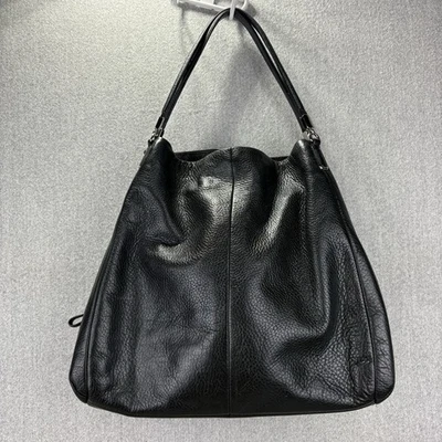 Сумочка наплечная Coach черная шагреневая кожа Madison Phoebe с фиолетовой подкладкой - Изображение 1 из 4