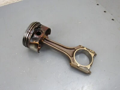 Varilla de conexión de pistón de motor Audi A4 2.0 Turbo Quattro 2017-2022 OEM Foto 1 de 4