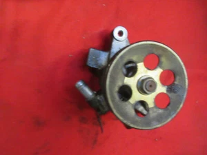 Servobomba Honda CR-V RD1 año 1996-1998 lavado prefacial - Imagen 1 de 1