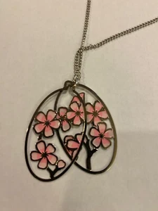 David Howell Cherry Blossom Halskette, Doppelanhänger - Neu - Bild 1 von 3