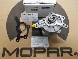 Vacuum Pump Jeep Grand Cherokee WK - WH 3.0L  CRD 05-10 New OEM Mopar 5175850AA - Picture 1 of 3