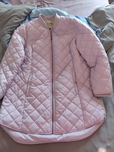 Jacke Gina/ Mantel, Flieder-Farben,48 Gesteppt - Bild 1 von 6