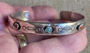 Bracciale Bracciale Vintage Corallo/Pietra Turchese Nativi Americani Argento Sterling 925 - Foto 1 di 24