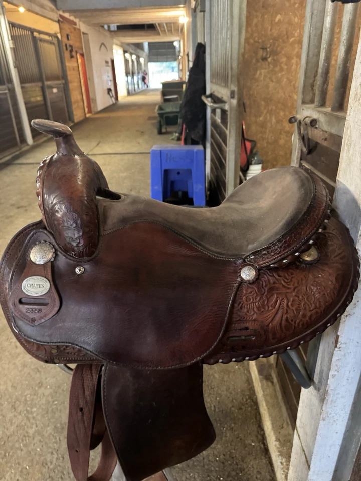 Crates 16 Inch Western Saddle - Image 1 of 4