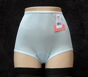 CAROLE Retro Vintage Collection 100% Acetate Full-Cut Blue Brief Size 5/Small - Picture 1 of 2