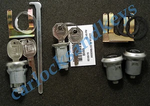 1962-1963 Oldsmobile F-85 Ignition Door Trunk Locks Lock - Foto 1 di 6