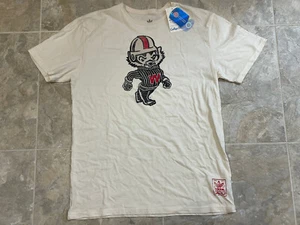 NWT Wisconsin Badgers Football Creame ADIDAS T-Shirt L - Picture 1 of 4
