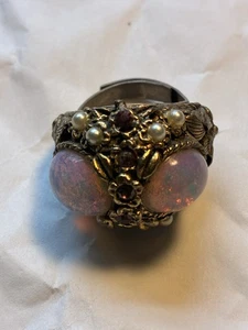 Antiguo ópalo manchado rosa, granate imitación perla vintage tono dorado, anillo ajustable - Imagen 1 de 6