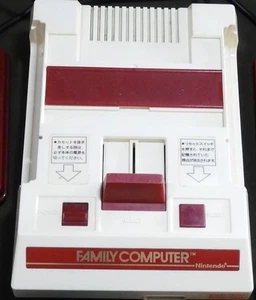 Controladores de limpieza de alimentación USB con carcasa intacta AV Mod Famicom - Imagen 1 de 5