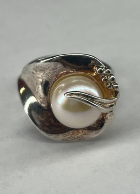 Vintage Hagit Gorali Sterling Silver Pearl Floral Ring Size 7 Israel Shell - Image 1 of 4